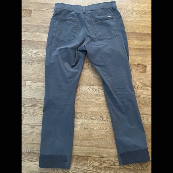 Eddie Bauer First Ascent Five Pocket Pants - 35x34 - Gray Steel - Picture 2 of 9